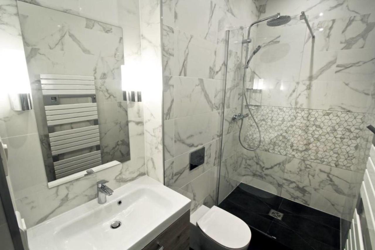 פריז Apartment Near Montmartre מראה חיצוני תמונה